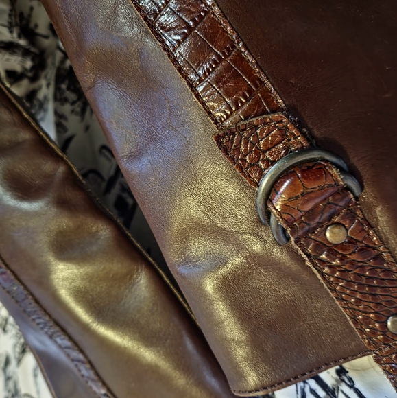 VINCE CAMUTO Size 6B Fantastic Riding Mix Croc Leather Boots Brown - Picture 8 of 14